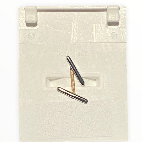 NWT Nordstrom Covet Stackable Cubic Zirconia Rings 14K Gold Plated Set of Two - Picture 5 of 7